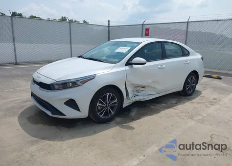 2024 Kia Forte Lxs из США, поврежденный, VIN 3KPF24AD7RE826183